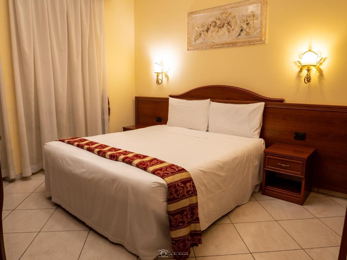 Alla Basilica Rooms Roma Dış mekan fotoğraf